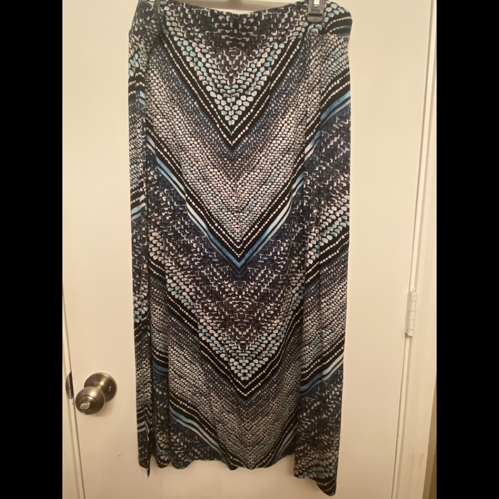 Dana Buchman XL skirt